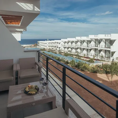 Pearl Island Holiday Homes Kyrenia  Exterior photo